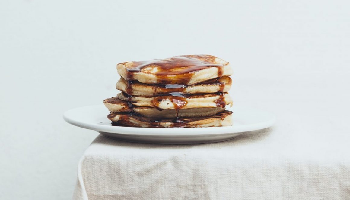 gluten-free-apple-and-banana-breakfast-pancakes-recipe